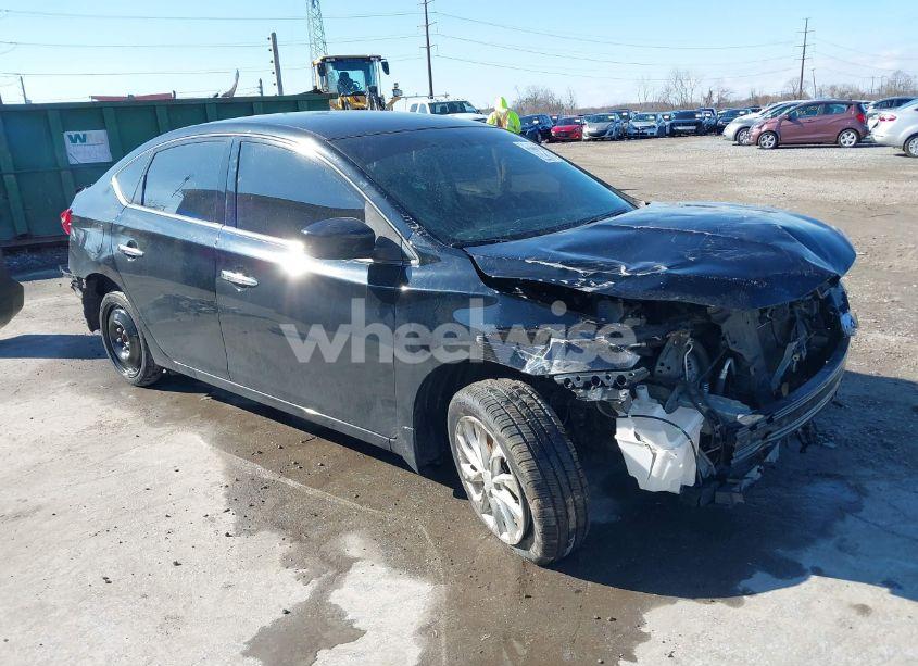 2019 Nissan Sentra SV (VIN 3N1AB7AP3KY254980) main photo