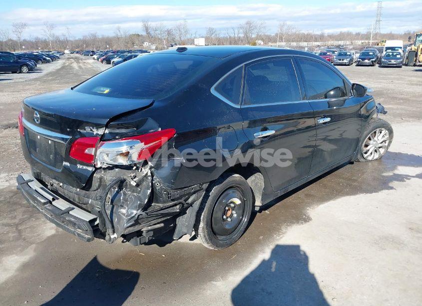 Photo 4 of 2019 Nissan Sentra SV (VIN 3N1AB7AP3KY254980)