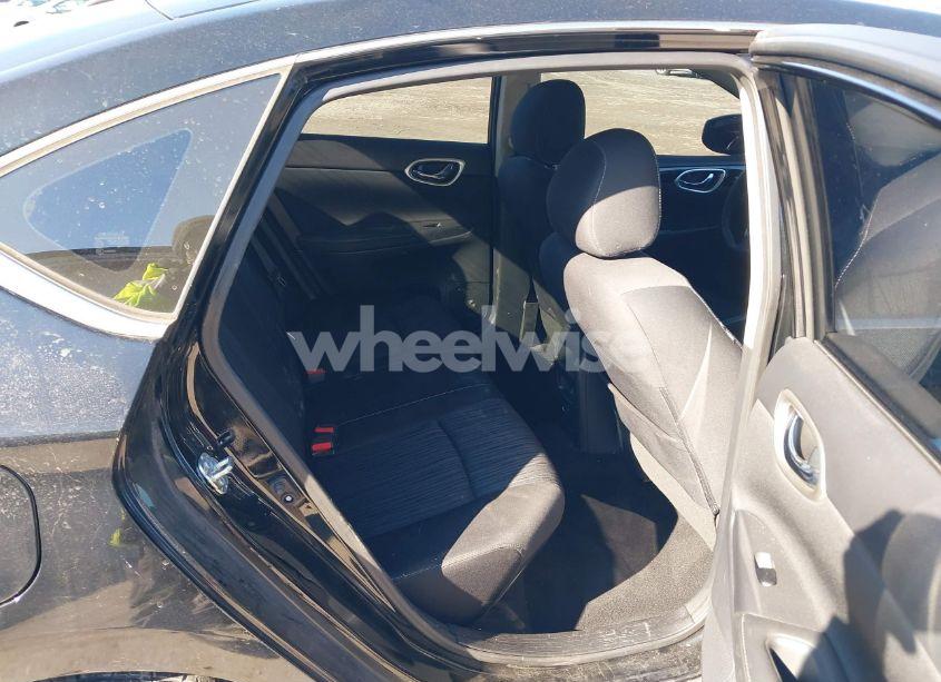 Photo 8 of 2019 Nissan Sentra SV (VIN 3N1AB7AP3KY254980)