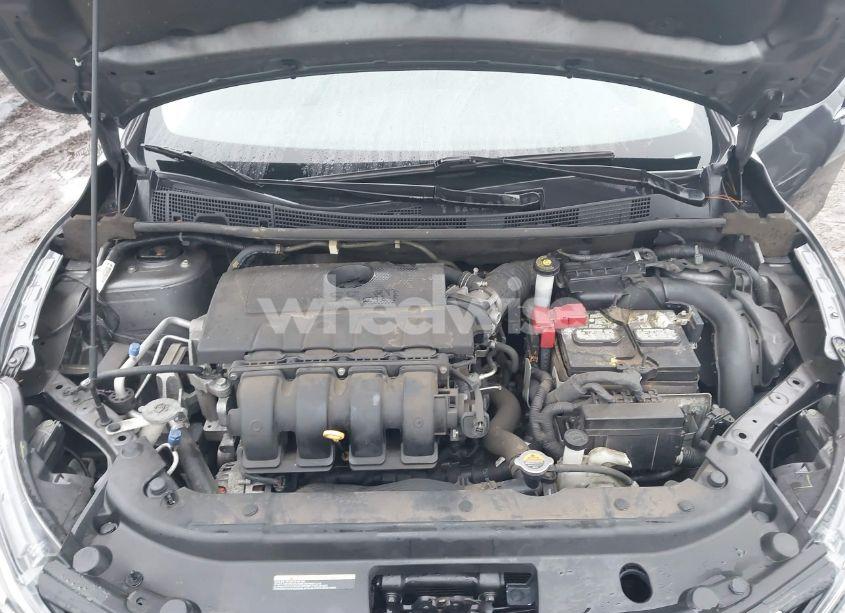 Photo 10 of 2019 Nissan Sentra S (VIN 3N1AB7AP3KY278129)