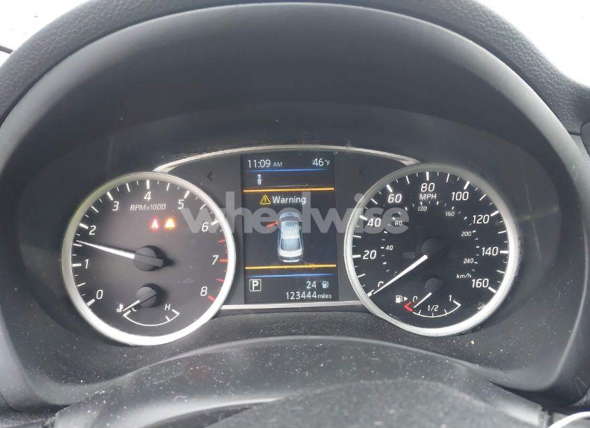 Photo 7 of 2019 Nissan Sentra S (VIN 3N1AB7AP3KY278129)