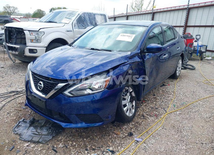 Photo 2 of 2019 Nissan Sentra S (VIN 3N1AB7AP3KY282472)