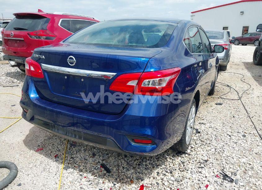 Photo 4 of 2019 Nissan Sentra S (VIN 3N1AB7AP3KY282472)