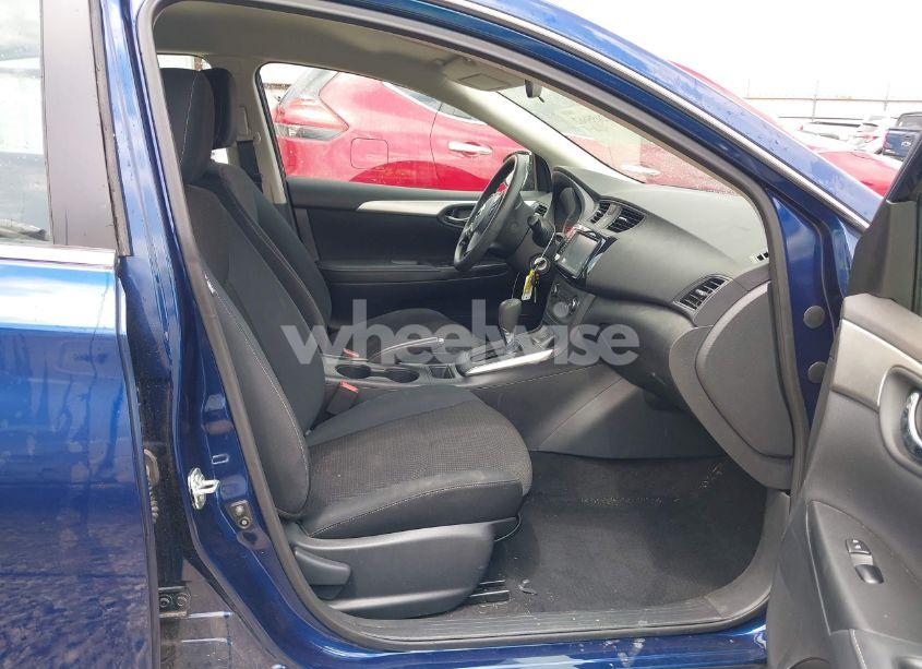 Photo 5 of 2019 Nissan Sentra S (VIN 3N1AB7AP3KY282472)