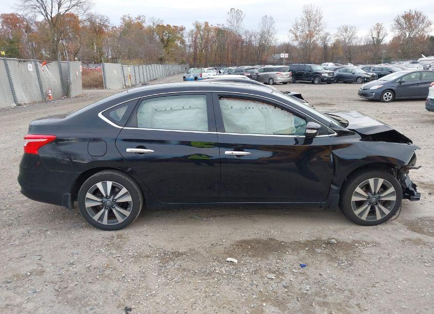 Photo 13 of 2019 Nissan Sentra SL (VIN 3N1AB7AP3KY303711)