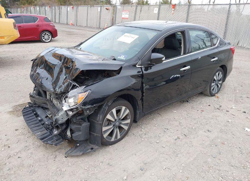 Photo 2 of 2019 Nissan Sentra SL (VIN 3N1AB7AP3KY303711)