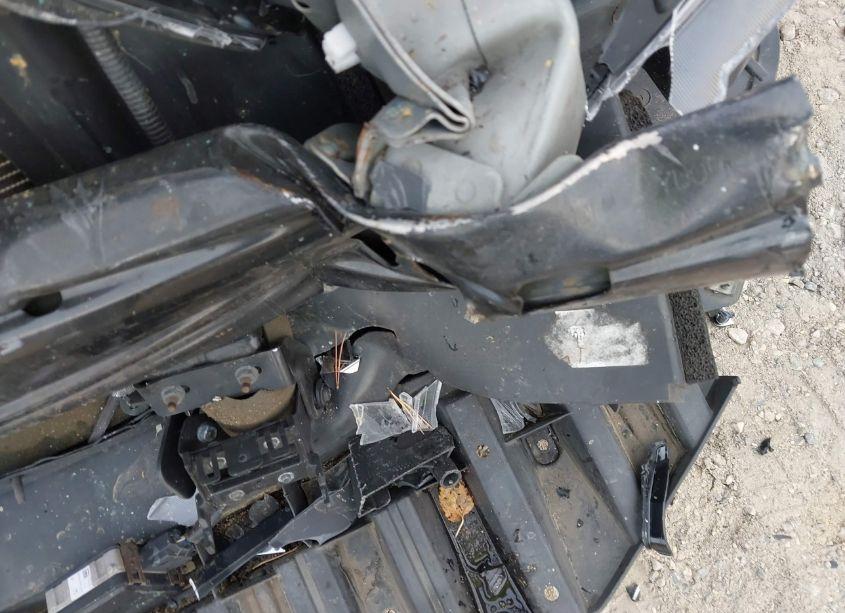 Photo 21 of 2019 Nissan Sentra SL (VIN 3N1AB7AP3KY303711)