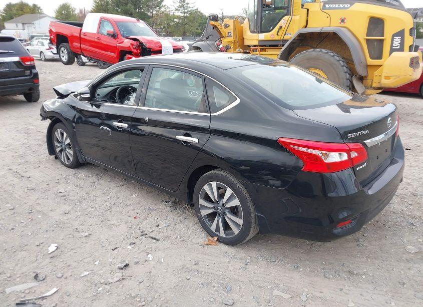 Photo 3 of 2019 Nissan Sentra SL (VIN 3N1AB7AP3KY303711)