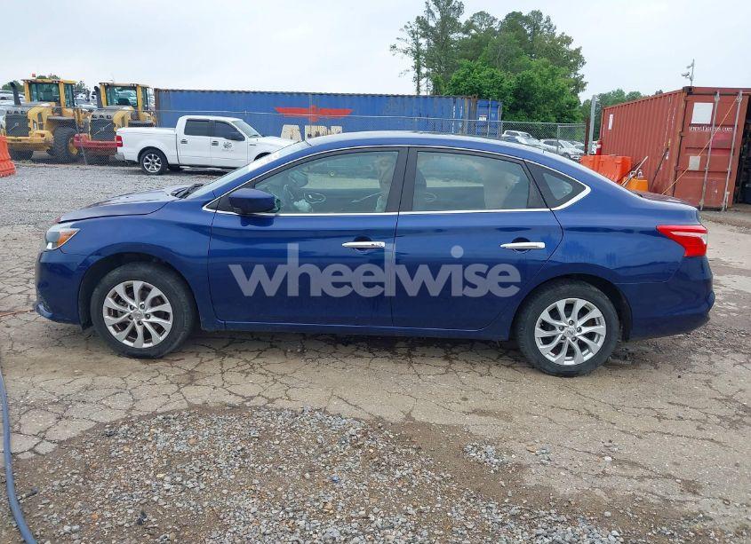 Photo 13 of 2019 Nissan Sentra SV (VIN 3N1AB7AP3KY309492)