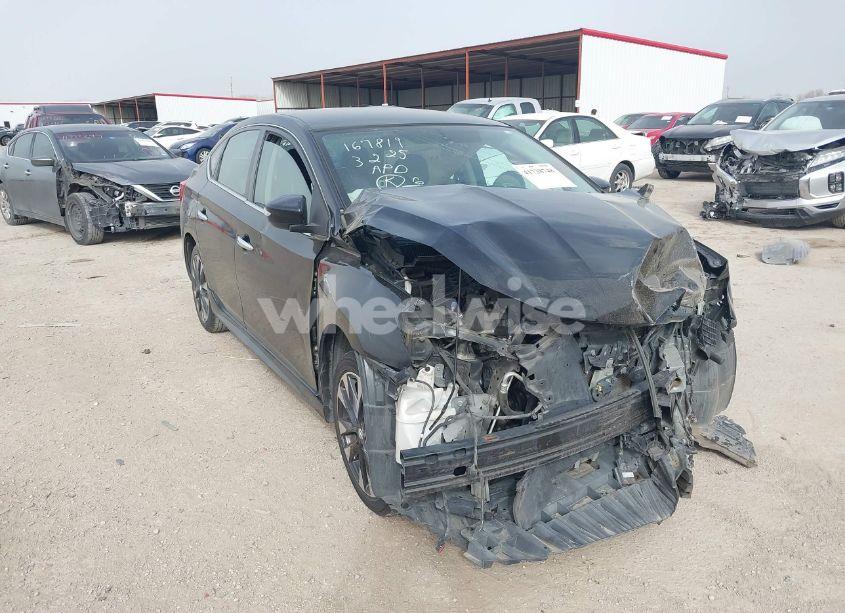 2019 Nissan Sentra SR (VIN 3N1AB7AP3KY310870) main photo