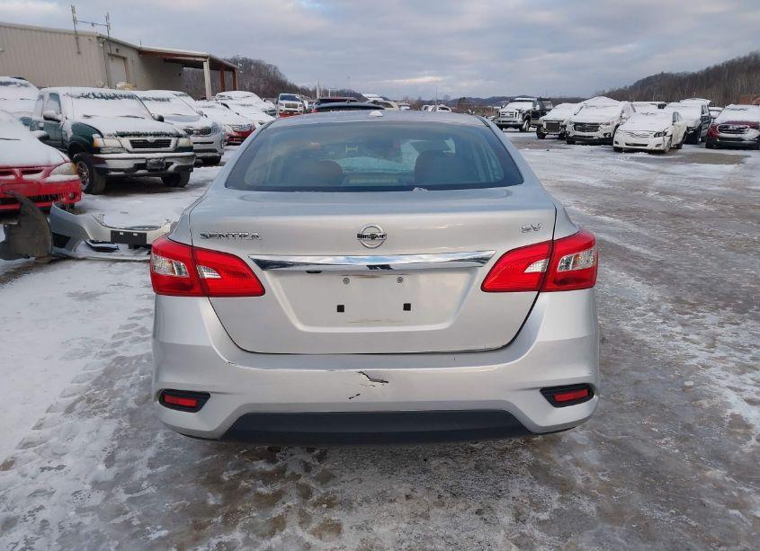 Photo 17 of 2019 Nissan Sentra SV (VIN 3N1AB7AP3KY322341)