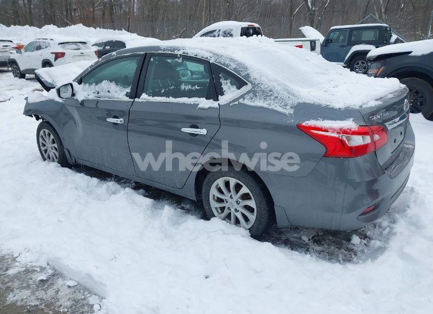 Photo 3 of 2019 Nissan Sentra SV (VIN 3N1AB7AP3KY332481)
