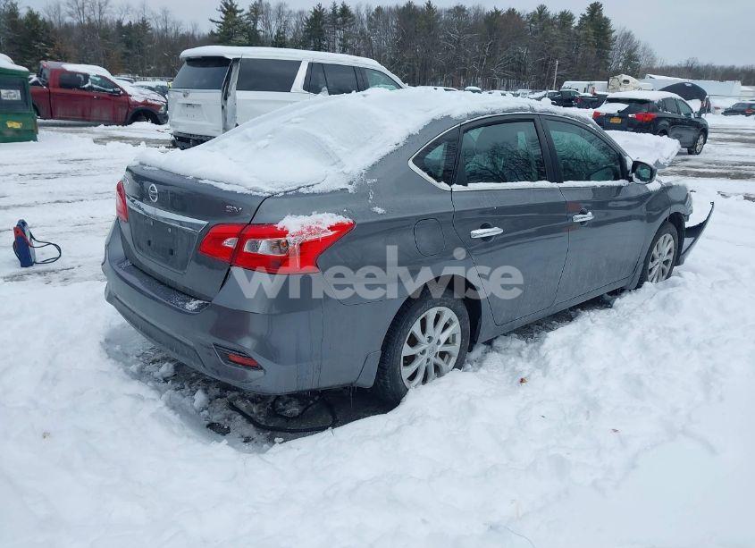 Photo 4 of 2019 Nissan Sentra SV (VIN 3N1AB7AP3KY332481)