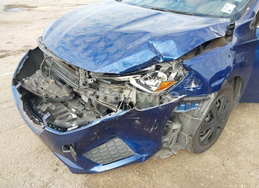 Photo 6 of 2019 Nissan Sentra S (VIN 3N1AB7AP3KY346025)