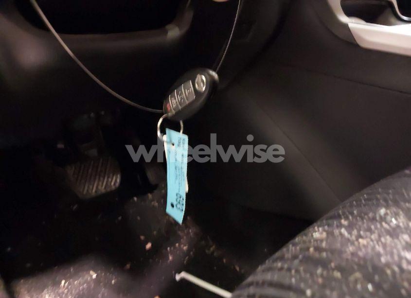 Photo 11 of 2019 Nissan Sentra SV (VIN 3N1AB7AP3KY346347)