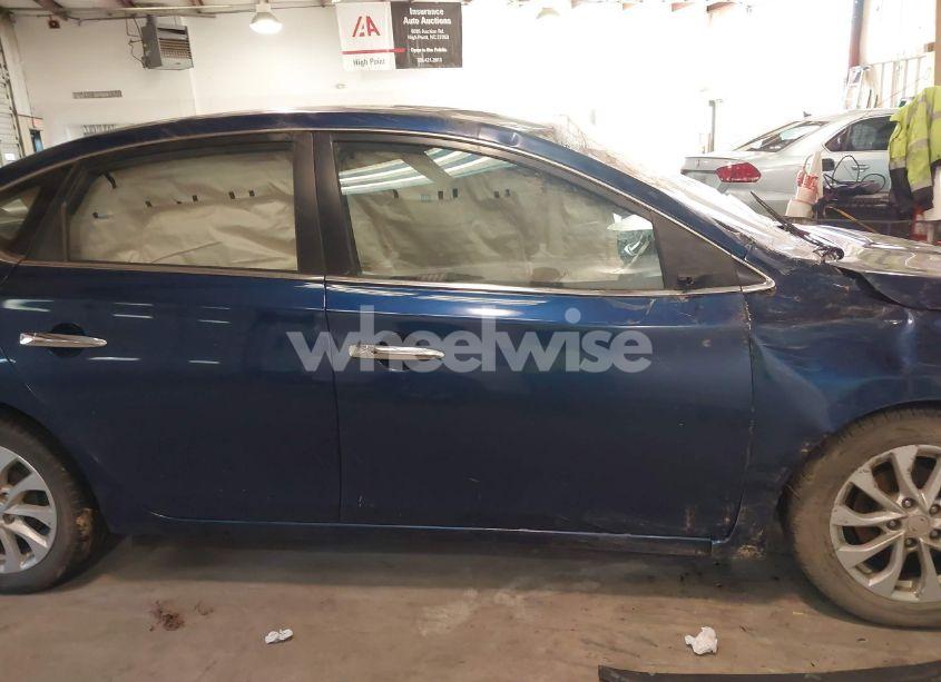 Photo 13 of 2019 Nissan Sentra SV (VIN 3N1AB7AP3KY346347)