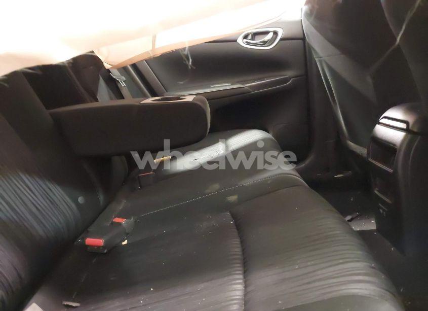 Photo 8 of 2019 Nissan Sentra SV (VIN 3N1AB7AP3KY346347)