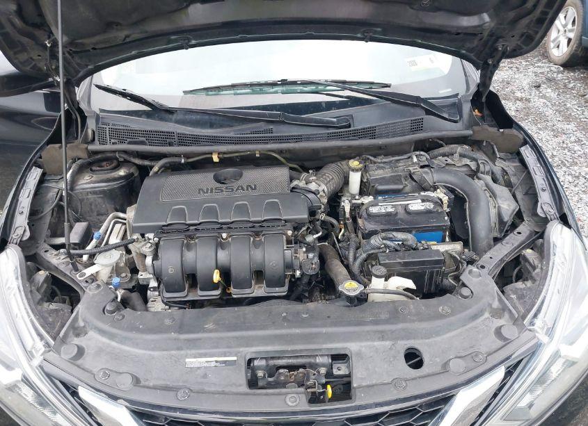 Photo 10 of 2019 Nissan Sentra SV (VIN 3N1AB7AP3KY366551)