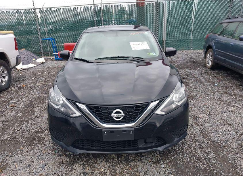 Photo 12 of 2019 Nissan Sentra SV (VIN 3N1AB7AP3KY366551)