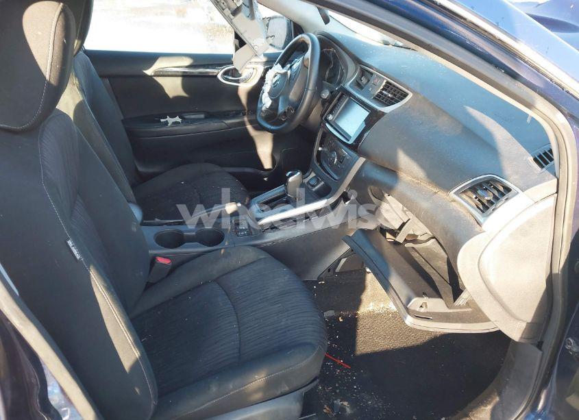 Photo 5 of 2019 Nissan Sentra SV (VIN 3N1AB7AP3KY377064)