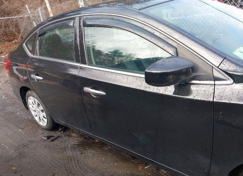 Photo 13 of 2019 Nissan Sentra S (VIN 3N1AB7AP3KY378411)