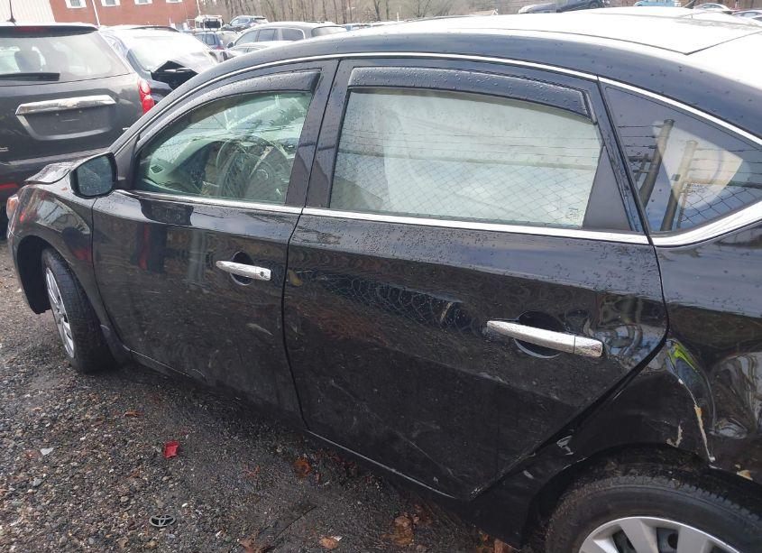 Photo 14 of 2019 Nissan Sentra S (VIN 3N1AB7AP3KY378411)