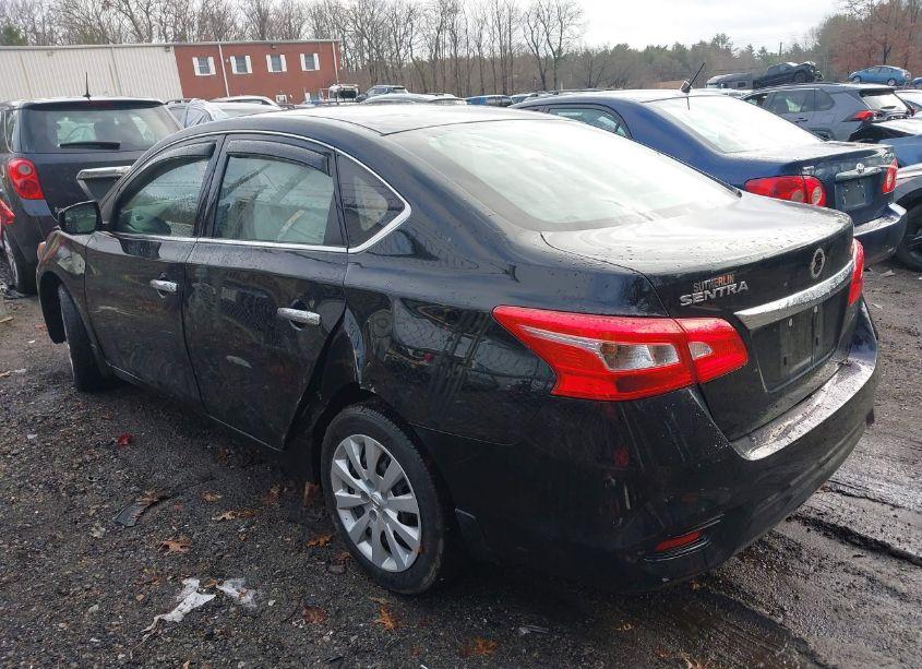 Photo 3 of 2019 Nissan Sentra S (VIN 3N1AB7AP3KY378411)