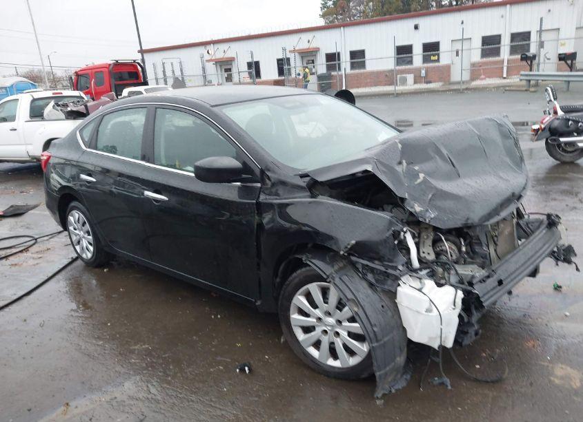 2019 Nissan Sentra S (VIN 3N1AB7AP3KY401962) main photo