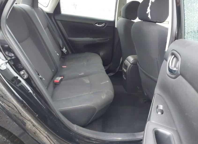 Photo 8 of 2019 Nissan Sentra S (VIN 3N1AB7AP3KY401962)