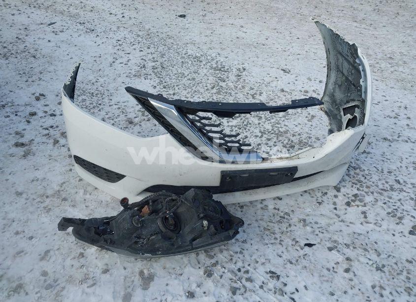 Photo 12 of 2019 Nissan Sentra S (VIN 3N1AB7AP3KY409172)