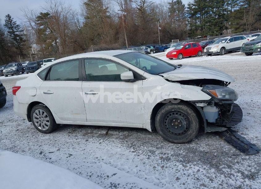 Photo 14 of 2019 Nissan Sentra S (VIN 3N1AB7AP3KY409172)