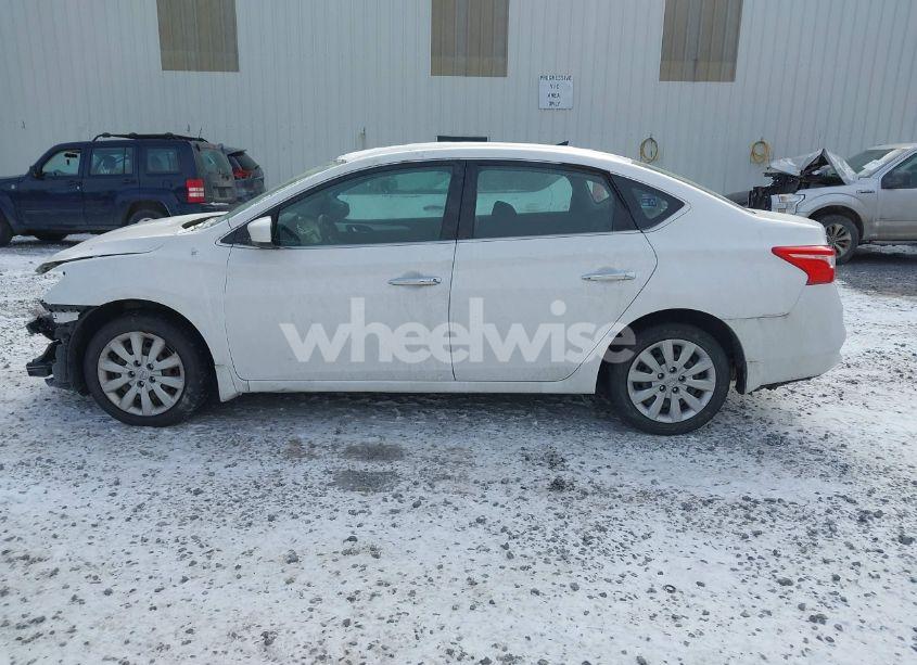Photo 15 of 2019 Nissan Sentra S (VIN 3N1AB7AP3KY409172)