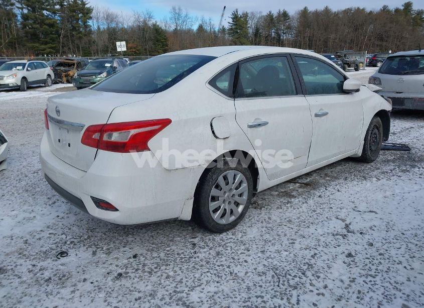 Photo 4 of 2019 Nissan Sentra S (VIN 3N1AB7AP3KY409172)