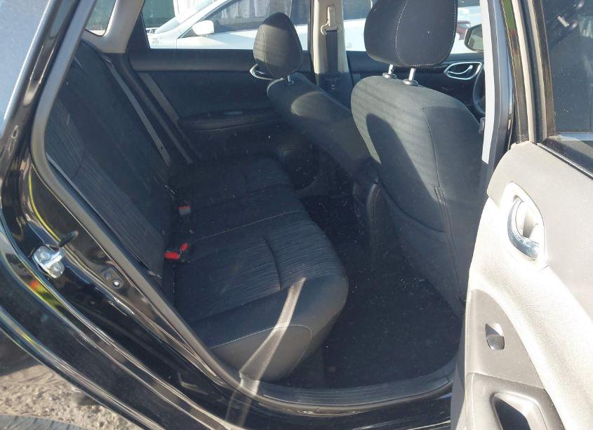 Photo 8 of 2019 Nissan Sentra SV (VIN 3N1AB7AP3KY417000)