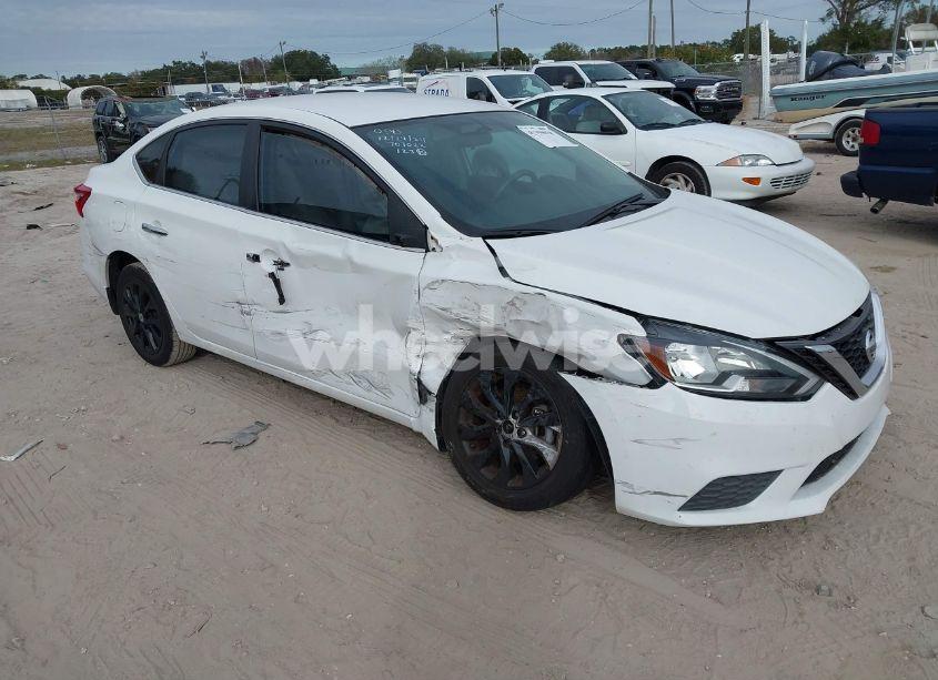 2019 Nissan Sentra SV (VIN 3N1AB7AP3KY422410) main photo