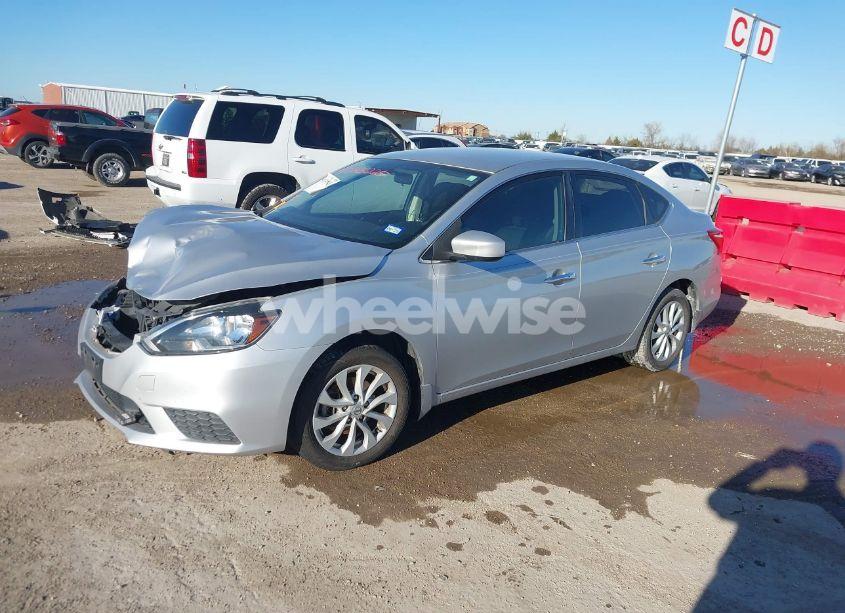 Photo 14 of 2019 Nissan Sentra SV (VIN 3N1AB7AP3KY424268)