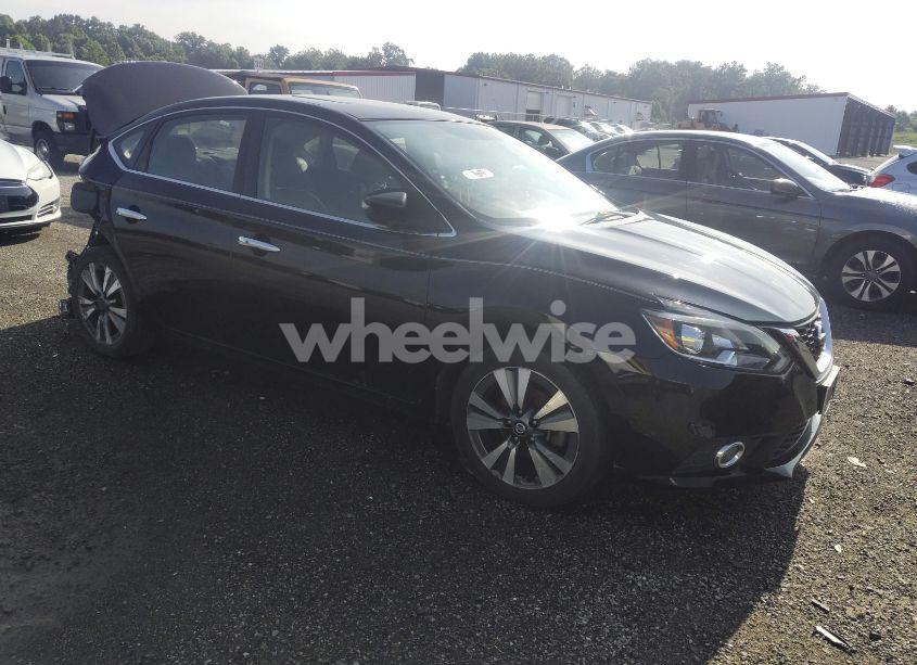 2019 Nissan Sentra SL (VIN 3N1AB7AP3KY456637) main photo
