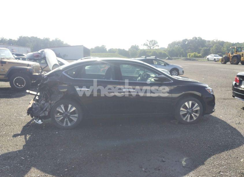 Photo 12 of 2019 Nissan Sentra SL (VIN 3N1AB7AP3KY456637)