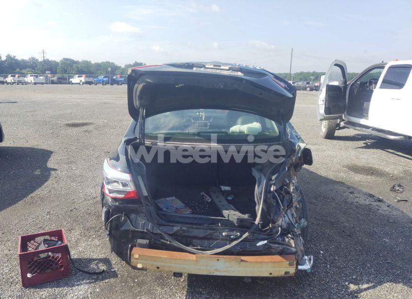 Photo 15 of 2019 Nissan Sentra SL (VIN 3N1AB7AP3KY456637)