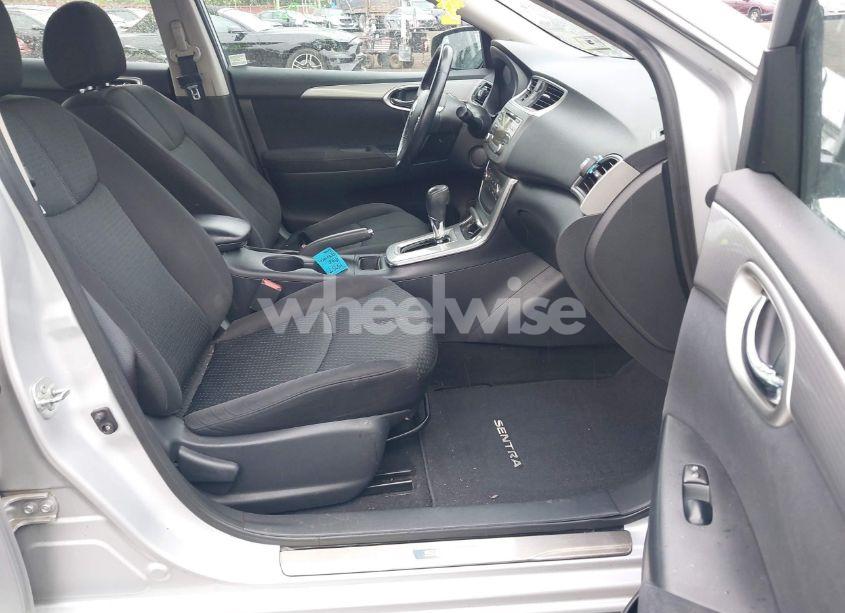 Photo 5 of 2013 Nissan Sentra SR (VIN 3N1AB7AP4DL631686)