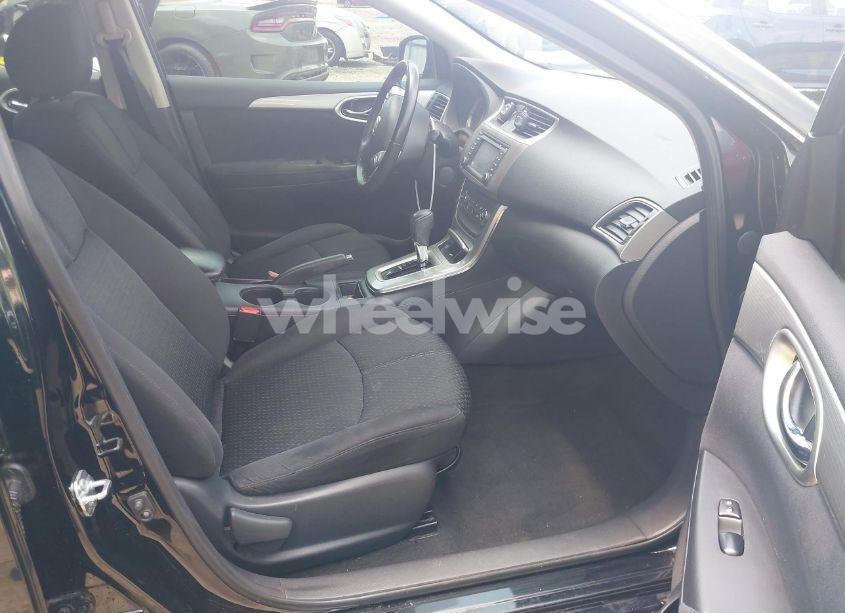 Photo 5 of 2013 Nissan Sentra SR (VIN 3N1AB7AP4DL788733)