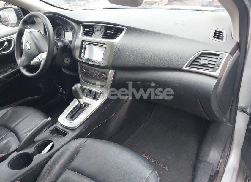 Photo 5 of 2014 Nissan Sentra SR (VIN 3N1AB7AP4EL627445)