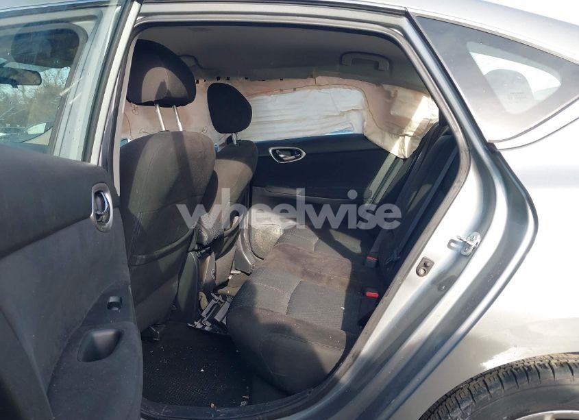 Photo 8 of 2014 Nissan Sentra SR (VIN 3N1AB7AP4EL642303)