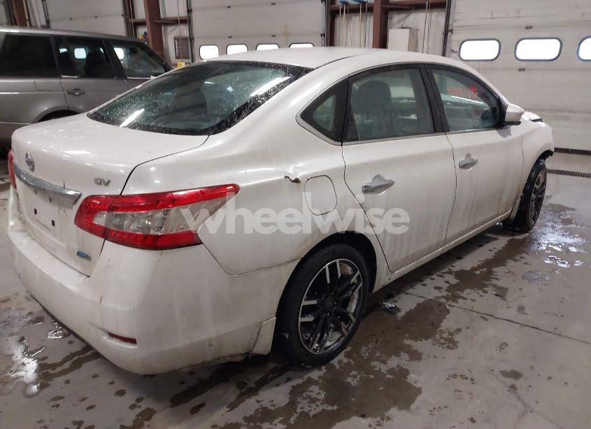 Photo 4 of 2014 Nissan Sentra FE+ S/FE+ SV/S/SL/SR/SV (VIN 3N1AB7AP4EL652913)