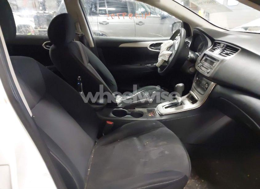 Photo 5 of 2014 Nissan Sentra FE+ S/FE+ SV/S/SL/SR/SV (VIN 3N1AB7AP4EL652913)