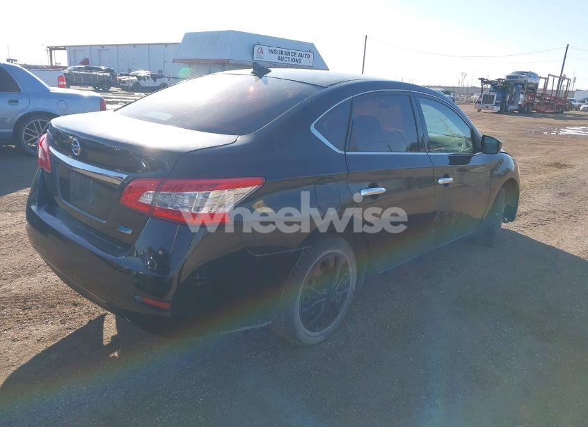 Photo 4 of 2014 Nissan Sentra S (VIN 3N1AB7AP4EL683949)