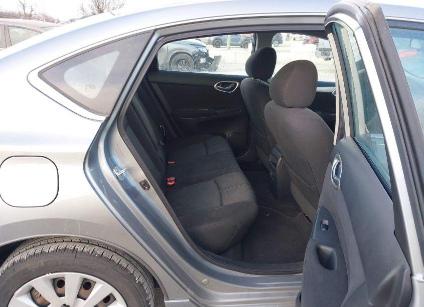 Photo 8 of 2014 Nissan Sentra SR (VIN 3N1AB7AP4EY279455)