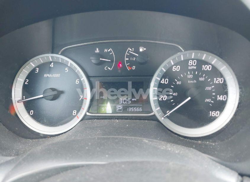 Photo 7 of 2014 Nissan Sentra SR (VIN 3N1AB7AP4EY292321)