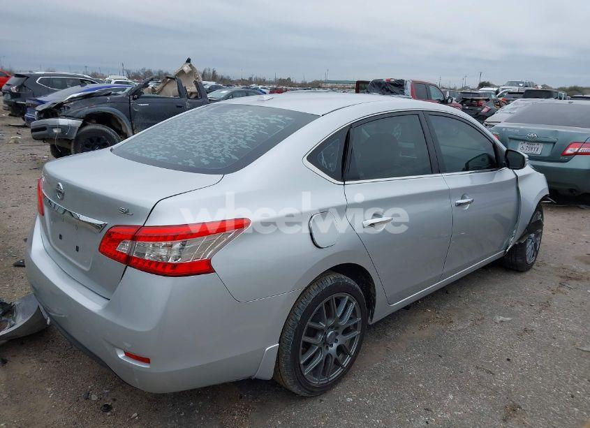 Photo 4 of 2014 Nissan Sentra SL (VIN 3N1AB7AP4EY310204)