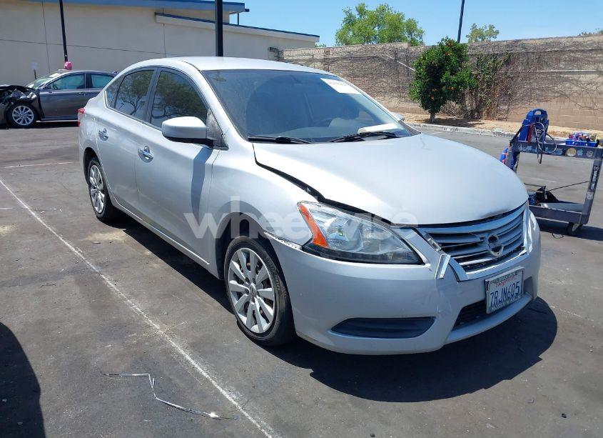 2015 Nissan Sentra SV (VIN 3N1AB7AP4FL679689) main photo